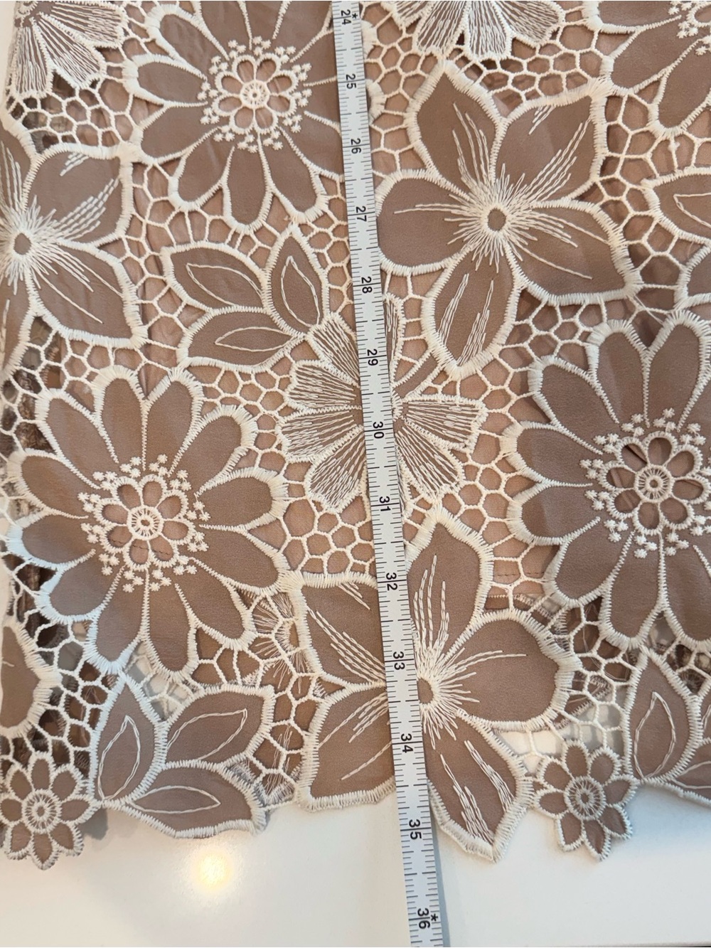 Floral Lace Mini Dress - Picture 4 of 5